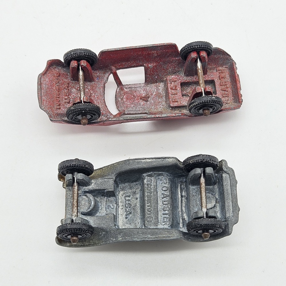 Vintage Tootsietoy Lot of 2 Diecast Cars - Red Fiat Abarth & Bronze Roadster - Picture 6 of 7